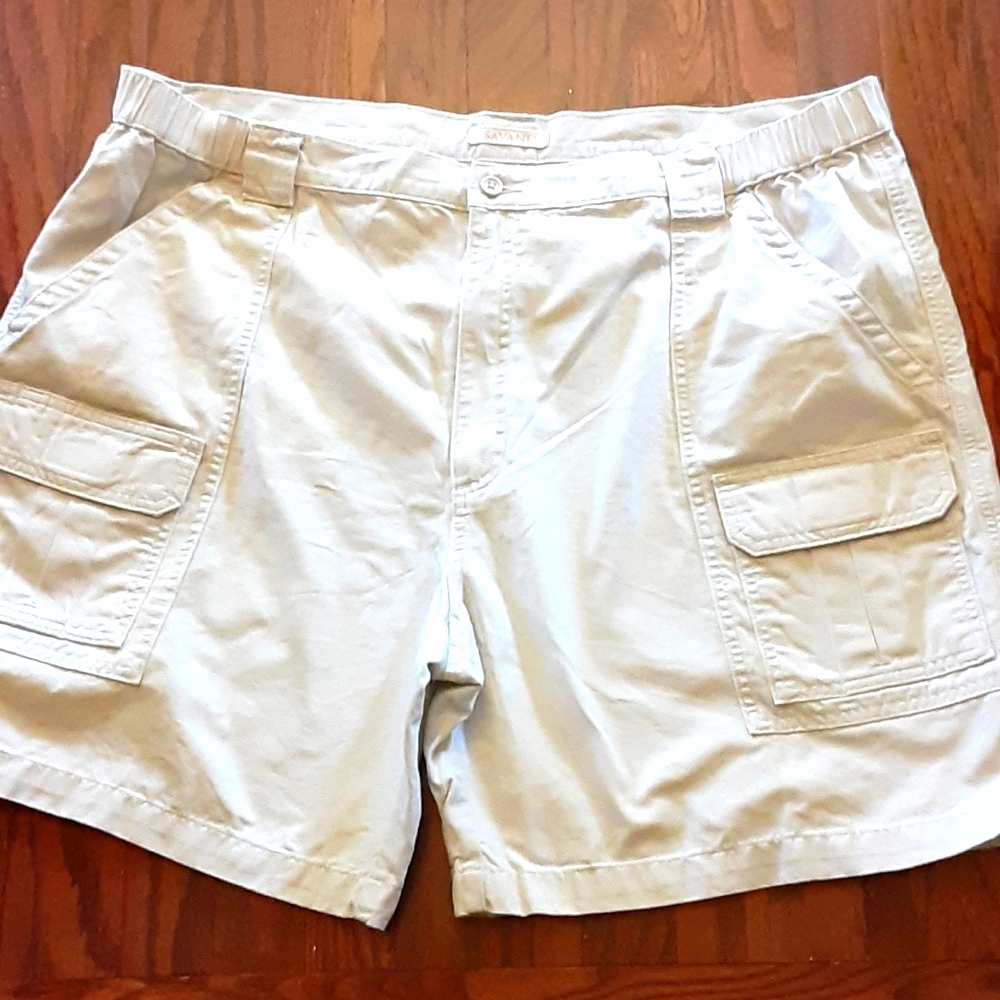 Savane cream Khaki cargo short elastic waist 4 front 2 back pockets size 42 EUC…